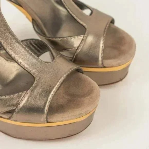 Gucci Metallic Silver Leather Platform Sandals - Picture 7 of 8